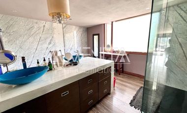 CASA EN VENTA EN LOMAS ALTAS!