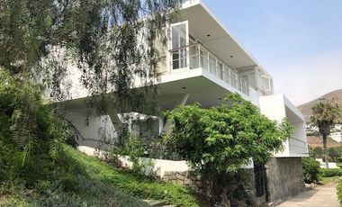 VENTA ó ALQUILER DE CASA DE PLAYA EN ANCON - PLAYA HERMOSA