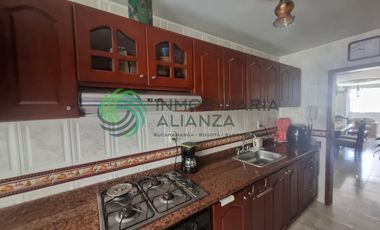 casa en arriendo en lagos del cacique. Cod A7133