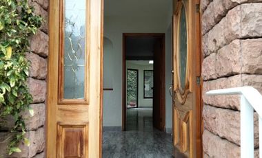 SAN JERONIMO CASA EN CONDOMINIO EN VENTA