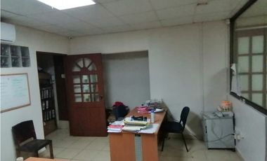 VENDO/ALQUILO LOCAL EN PARQUE LEFEVRE