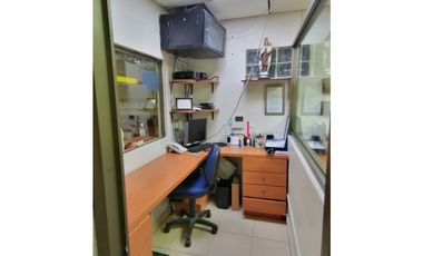 VENDO/ALQUILO LOCAL EN PARQUE LEFEVRE