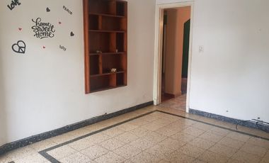 Casa en venta en Ramos Mejia Sur