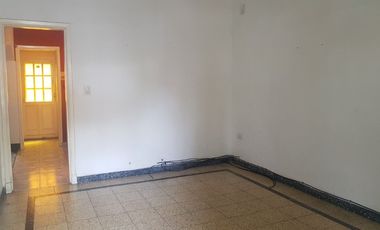 Casa en venta en Ramos Mejia Sur