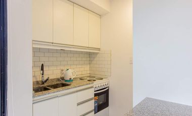 2 Ambientes Al Frente Con 2 Balcones