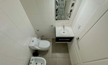 2 Ambientes Al Frente Con 2 Balcones