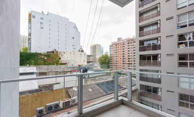 2 Ambientes Al Frente Con 2 Balcones