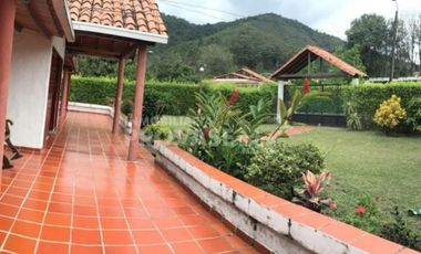 casa campestre en venta en chinácota. Cod V102163