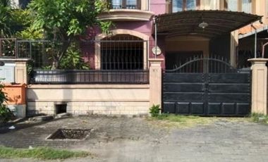 Rumah disewakan di Tenggilis Mejoyo, Surabaya