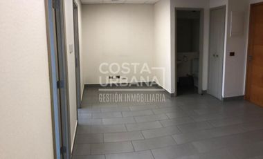 VENDE AMPLIAS OFICINAS EN PLENO BARRIO MÉDICO