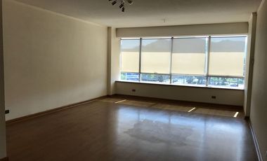 Oficina en Arriendo en LA DEHESA/COMANDANTE MALBEC