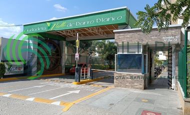 apartamento en arriendo en barroblanco. Cod A17043