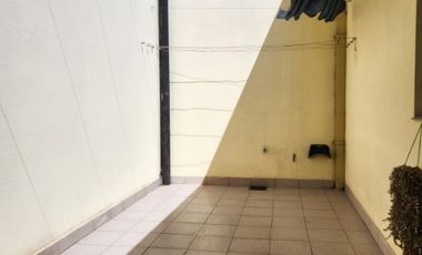 Casa PH en venta en Remedios de Escalada Oeste