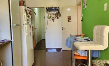 Casa PH en venta en Remedios de Escalada Oeste