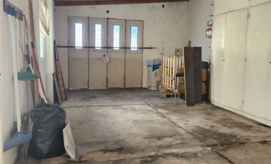 Casa PH en venta en Remedios de Escalada Oeste