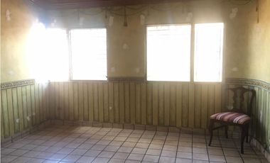 VENDO CASA LA ALAMEDA