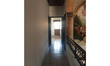 VENDO CASA LA ALAMEDA