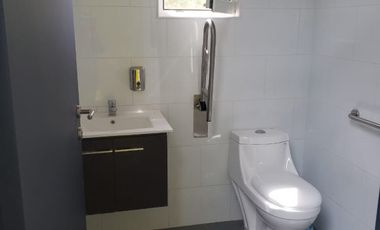 Venta Edificio Clinico - Calera de Tango