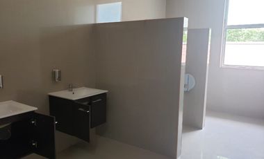 Venta Edificio Clinico - Calera de Tango