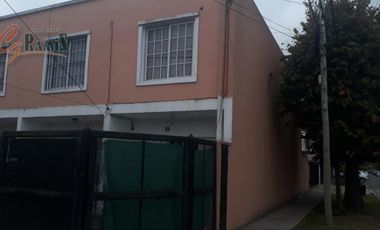 Duplex En Venta Don Cristobal 5300  Villa Tesei Hurlingham