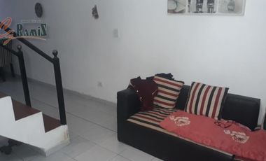 Duplex En Venta Don Cristobal 5300  Villa Tesei Hurlingham