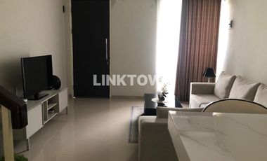 Rumah 2 Lantai Full Furnished Nego di Heavenland Park Sidoarjo Dekat Jalan Lingkar Timur