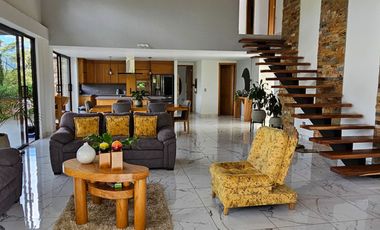 casa en venta en bello cabecera municipal. Cod V24084