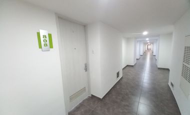 apartaestudio en arriendo en edificio frontera piso 8. Cod A13646