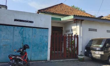 Rumah dijual di RW 04, Krembangan Utara, Pabean Cantian, Surabaya, Jawa Timur