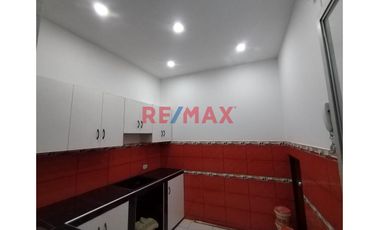 🏡 Alquiler De Casa Amplia En Sjl