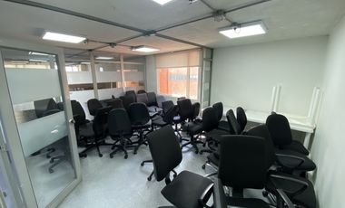 oficina en arriendo en chapinero. Cod A122