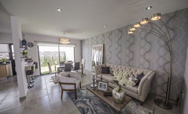 Casa en PREVENTA Zibata