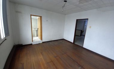 CASA COMERCIAL EN ARRIENDO CENTRO