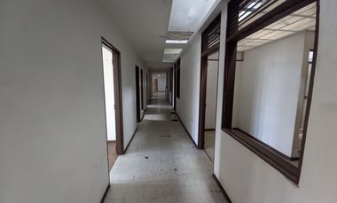 CASA COMERCIAL EN ARRIENDO CENTRO