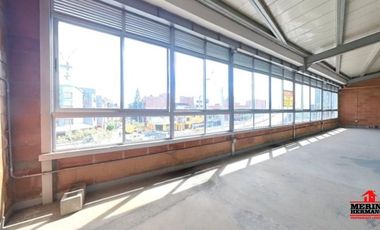 local en arriendo en la america. Cod A6044