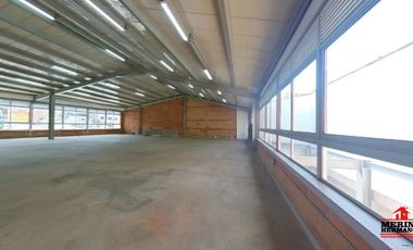 local en arriendo en la america. Cod A6044