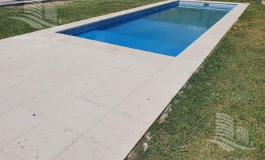 Venta - Casa 4 ambientes, Jardin, Pileta - San Matias, Escobar