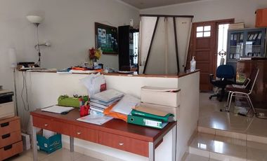 DIJUAL CEPAT RUMAH EX KANTOR LOKASI STRATEGIS DI ANGGREK LOKA BSD