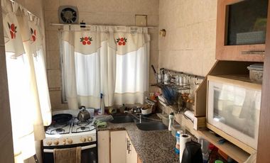 PH DE 4 AMB MUY BIEN UBICADO