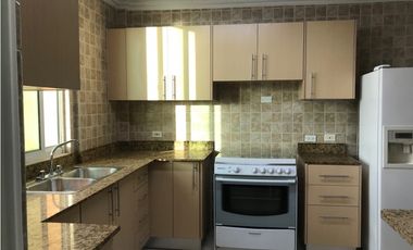SE VENDE APARTAMENTO EN PUNTA PACIFICA