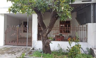 Disewa Rumah Kutisari Indah Barat, Baru Renov, Surabaya Selatan Dekat Siwalankerto