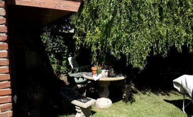 VENDO EXCEPCIONAL CHALET (FORTUNATO DE LA PLAZA)
