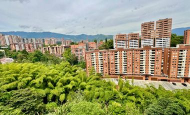 apartamento en arriendo en loma del esmeraldal. Cod A776514