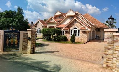 Luxury house for sale in Chiangmai