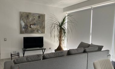 DEPTO AMUEBLADO LE BLANK EN LOMAS DE ANGELOPOLIS RENTA $20,000.00 MANT. INCL