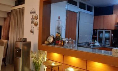 Rumah Semi Furnished Bebas Banjir, 2 Setengah Lantai Dalam Cluster di Jl Aria Putra, Serua Indah, Ciputat