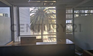 Se arrienda amplia oficina en centro de Concepción