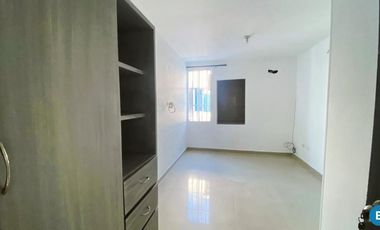 casa en arriendo/venta en ciudad jardín. Cod V104