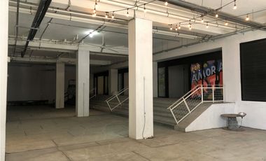 Alquiler de Local en Sotano, en La Moderna Luxury apartments