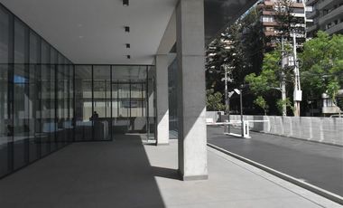 Oficina en Arriendo en Vitacura con Paul Claudel